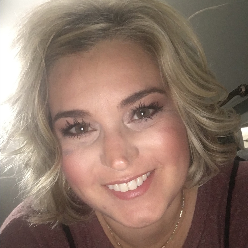 Meet your Posher, Kacy